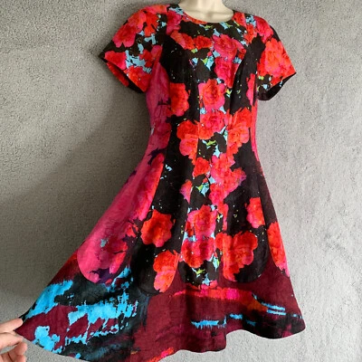 Vestido de té para mujer Tracey Reese 4 Versalles Matelasse ajuste floral acampanado retro $298 Foto 1 de 4
