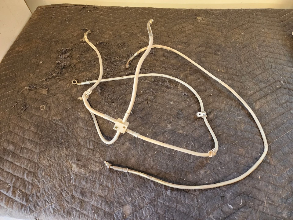 #A391 2006 Can-Am Outlander Max 400 XT 4x4 líneas de freno delanteras y traseras Bombardier Foto 1 de 1