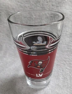 Tampa Bay Buccaneers Super Bowl LV Champions Pint Glass - Picture 1 of 7