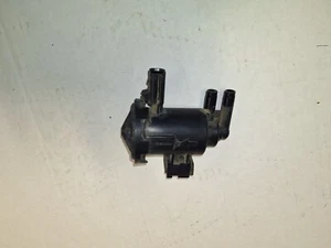 2004 Jeep Liberty Sport 3.7 L Engine OEM Parts: Vapor Canister Purge Solenoid - Picture 1 of 4