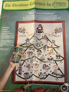 Paragon Here Comes Christmas Crewel Stitchery Kit 6284 - Picture 1 of 8