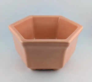 Vintage Haeger Pottery 4002 5.5" Hexagonal Peach Footed Bowl Planter - Picture 1 of 4