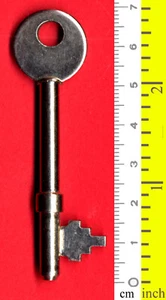 #16589 Llave de hierro - Imagen 1 de 1
