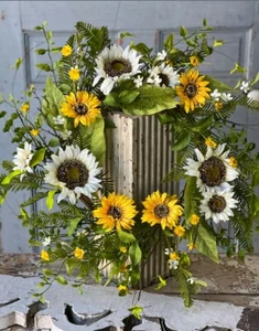 Corona floral artificial cumbre de verano amarillo y marfil girasol 24 pulgadas - Imagen 1 de 4