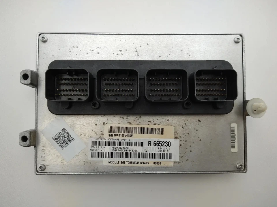 ✅ 2011 Dodge Nitro 3.7L Jeep Liberty Engine Control Module ECU P68079305AB OEM - Image 1 of 4