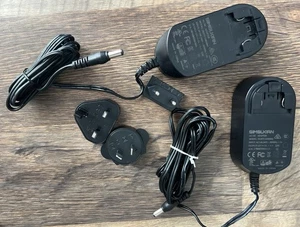 (2) Atomos Netzteil für Flame Inferno Series Monitor International Stecker - Bild 1 von 2