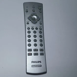 Mando a distancia usado Philips Magnavox TV VCR DVD CBL alimentación subtítulo código búsqueda #135 - Imagen 1 de 3