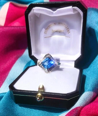 10K Blue Topaz & Diamond Halo Ring - 3.36CTW, Stamped 10K, Signed, Size 7 - Imagem 1 de 4