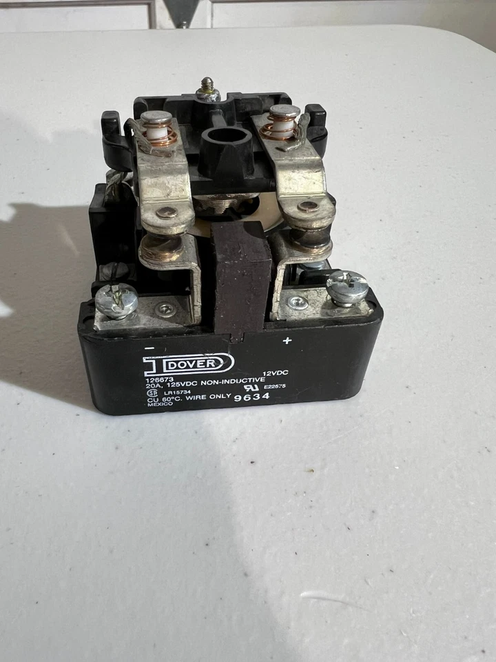 Dover Relay 126673 12VDC Magnetic Blowout, Single Pole Single Throw, Open Qty 2 - Image 1 of 1