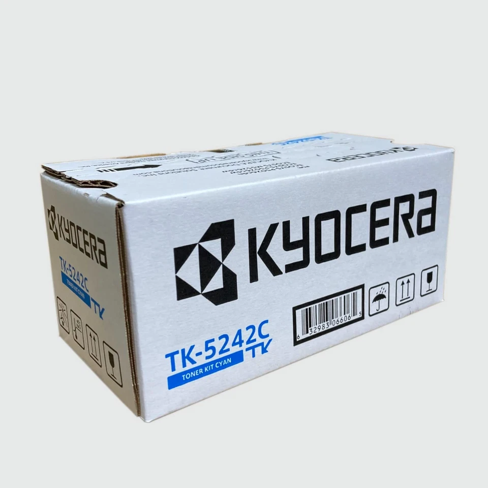 Kyocera 1T02R7CUS0 TK-5242C Cyan Toner Cartridge for Kyocera ECOSYS P5026cdw and - Image 1 of 1