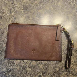 Cartera Muñequera FRYE Cuero Liso en Marrón Coñac DB0625 Cremallera Completa - Imagen 1 de 7