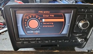 AUDI TTS TT MK2 NAVI RADIO CD PLAYER HEAD UNIT OEM 8J0035192 06-14 OHNE PIN - Bild 1 von 9