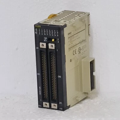 OMRON CJ1W-OD261 OUTPUT UNIT - Bild 1 von 4