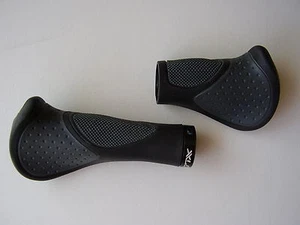 XLC Fahrrad Lenker Griffe Grip Shift Schaltung Ergonomic Bar Grips 135 und 92mm - Bild 1 von 1