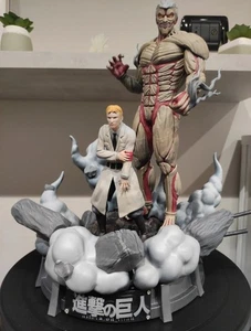 Reiner  - Attack on Titan figure resina dipinta a mano consegna 30 - 90 g - Foto 1 di 5
