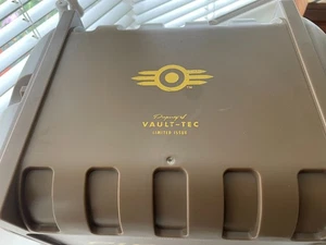 Fallout 4 Vault-TEC Pip-Boy 3000 MK IV Collector's Edition Ltd issue Vault 111 - Picture 1 of 24