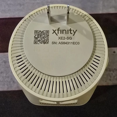 Xfinity X-Fi Pod 2nd Gen WiFi Extender (Model XE2-SG) - Image 1 of 4