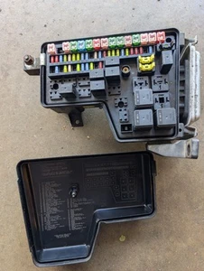 2004 Dodge Ram 2500 3500 Cummins Diesel TIPM Fuse Box Panel P05026031AB - Picture 1 of 6