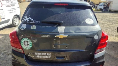 17 CHEVY TRAX Trunk decklid hatch tailgate Lid (No Shipping) - Imagem 1 de 3