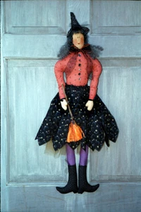 PATTERN #7700 hanging Witch original cloth doll pattern by Bonnie B Buttons - Picture 1 of 1