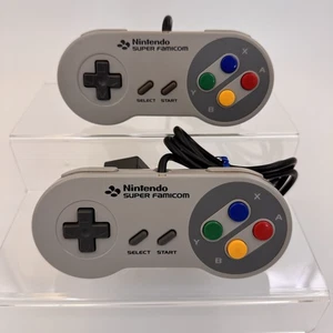 Lot of 2 Nintendo Super Famicom Official Controller SHVC-005 Made In Japan - Picture 1 of 9