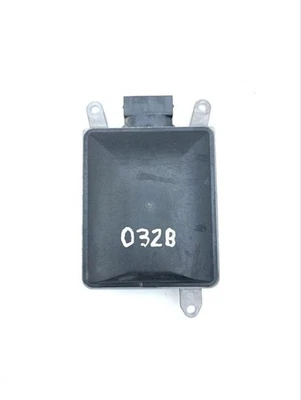 Unidad de control para detección de ángulo muerto Porsche MACAN 2015 8T0907568B - Imagen 1 de 4