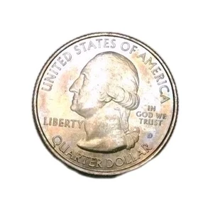Gold Toned 2011 Pennsylvania Quarter - Picture 1 of 19