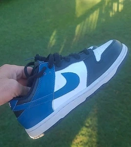 Nike Dunks 2y Boys Dark Blue Black White Fire 🔥 - Picture 1 of 14