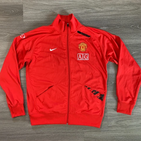 Nike Manchester United Track Jacket Mens Large Red Zip Up AIG Soccer Football Cover
