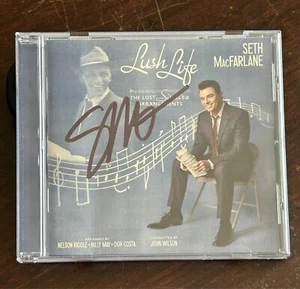 FAMILY GUY SETH MACFARLANE SIGNED CD LUSH LIFE: THE LOST SINATRA ARRANGEMENTS - Picture 1 of 4