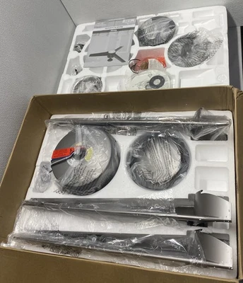 Hunter Havoc 吊扇,54 英寸,哑光银色饰面 59472 — 第 1/4 张图片