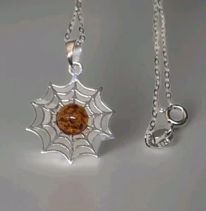 Natural Amber Spider Web 925 Sterling Silver Pendant W 18inch Chain - Picture 1 of 5