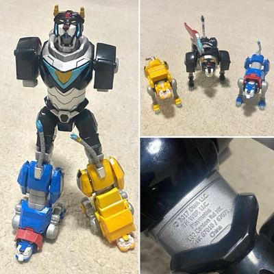2017 Voltron 3 Lions Diecast Metal Legendary Defender Figure 8" Black Blue Yello - Image 1 of 4