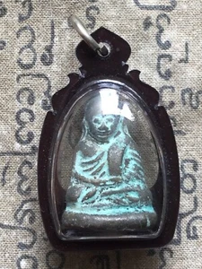 Selten Alt LP Ngern Bangklan Tempel Magie Anhänger Talisman Glücksreich Charm Amulett - Bild 1 von 5