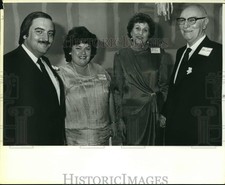 1985 Press Photo Bill Van Cleave, Virginia, Marjorie, and A.W. Van Cleave, Texas