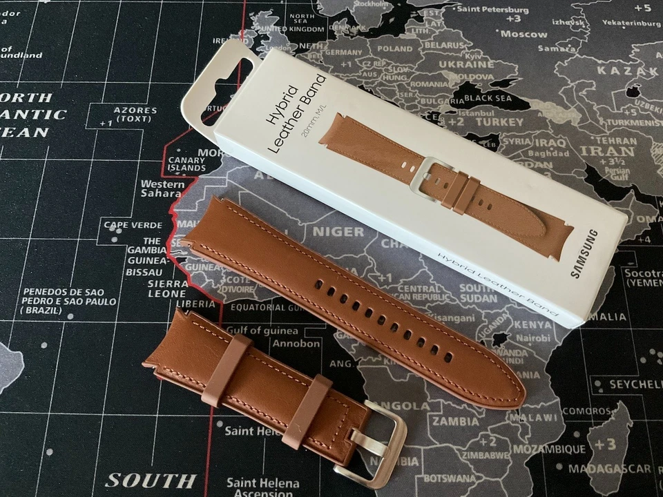 Cinturino Hybrid Leather ORIGINALE Samsung Galaxy Watch 4 5 6 7  Classic - Immagine 1 di 2