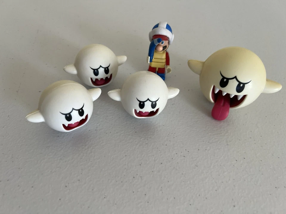 K'NEX Super Mario 3D Land Ghost House Boo Ghosts & Boomerang Mario Figures — 第 1/1 张图片