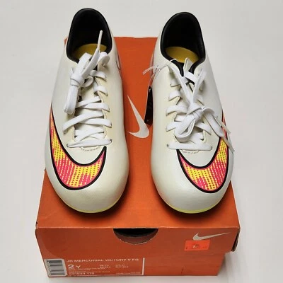Nike Jr. Mercurial Victory V FG Kids Soccer Shoes White-Crimson - Image 1 of 4