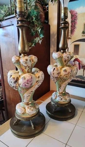 2 Vtg Hand Painted Italian Carpodimonte Porcelain Table Lamps Mother & Babies - Picture 1 of 17