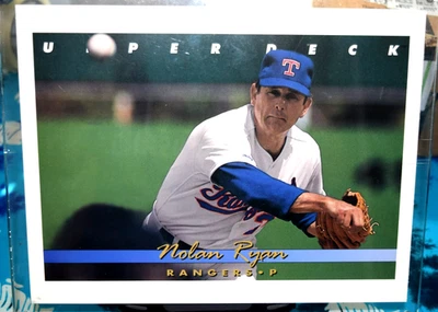 Tarjeta Nolan Ryan 1993 de gran tamaño en estuche 8,5X11 oro halograma edición limitada Foto 1 de 4