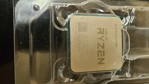 amd ryzen 7 1700 processor, Broken/bent pins for parts or repair - Picture 1 of 3