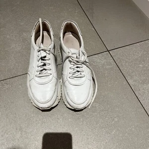 Kennel & Schmenger Sneaker - Größe 38,5 - 5,5, gern getragen, weiß, Modell Jazz - Bild 1 von 3