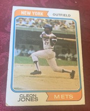 1974 Topps Baseball Card # 245, Clean Knee NY Mets, Bottom Corners Dog Ear