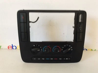 Ford Freestar 2004-2007 control de calefacción aire acondicionado unidad de calefacción y radio bisel OEM Foto 1 de 2
