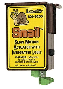 Circuitron-Smail - Signal/Accessory Actuator w/Int Drivers - No Terminal Block - Imagen 1 de 1