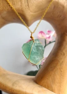Natural Amethyst GREEN FLUORITE stone, large neck stone. - Picture 1 of 2