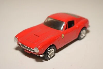 V 1:43 ERTL FERRARI 250 GT 250GT SWB ROSSO OTTIME CONDIZIONI - Immagine 1 di 4