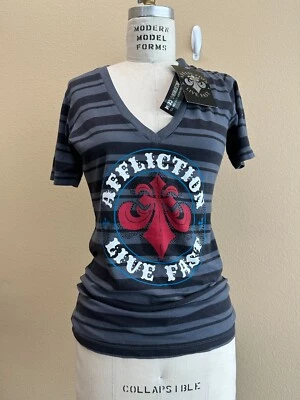 Affliction Y2K LIVE FAST Studded Stripped Wings In the Back ANGEL LARGE Tee - Image 1 of 4
