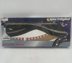 Pista Pit Lane derecha Scalextric 1:32 con sensor - C7015 - Imagen 1 de 6