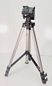 Quantaray Titan II QT ii-550 Silver Camera Tripod - Picture 1 of 6